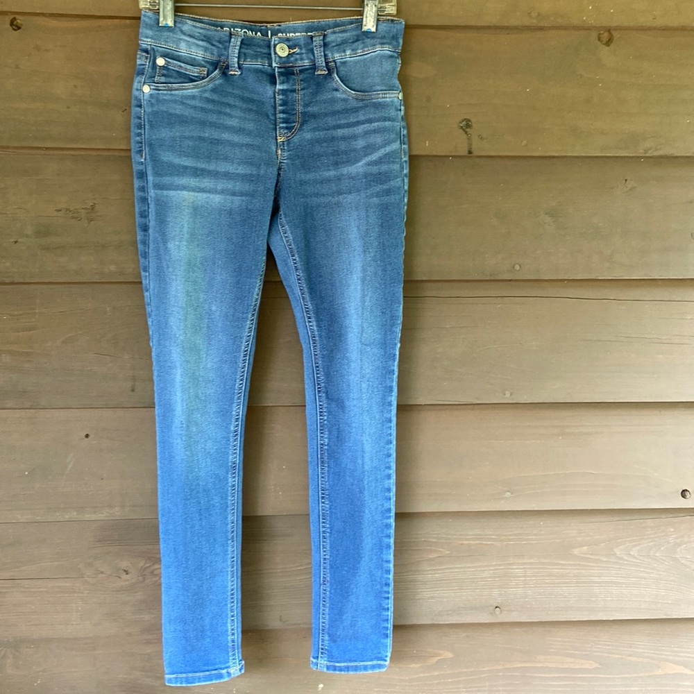 Arizona Girls Super Flex Stretch Jeans EUC size 12